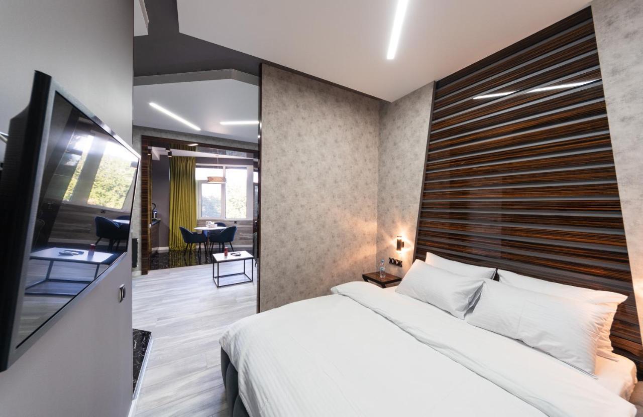 Luxury Apartments Arena Guliver Kiev Luaran gambar