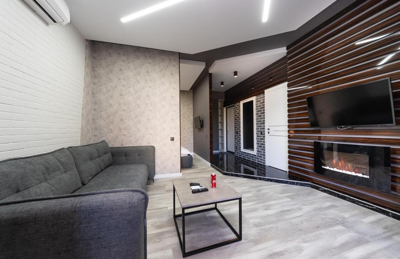 Luxury Apartments Arena Guliver Kiev Luaran gambar