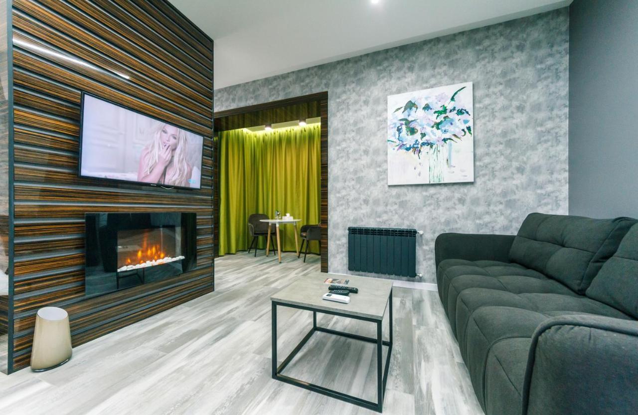 Luxury Apartments Arena Guliver Kiev Luaran gambar