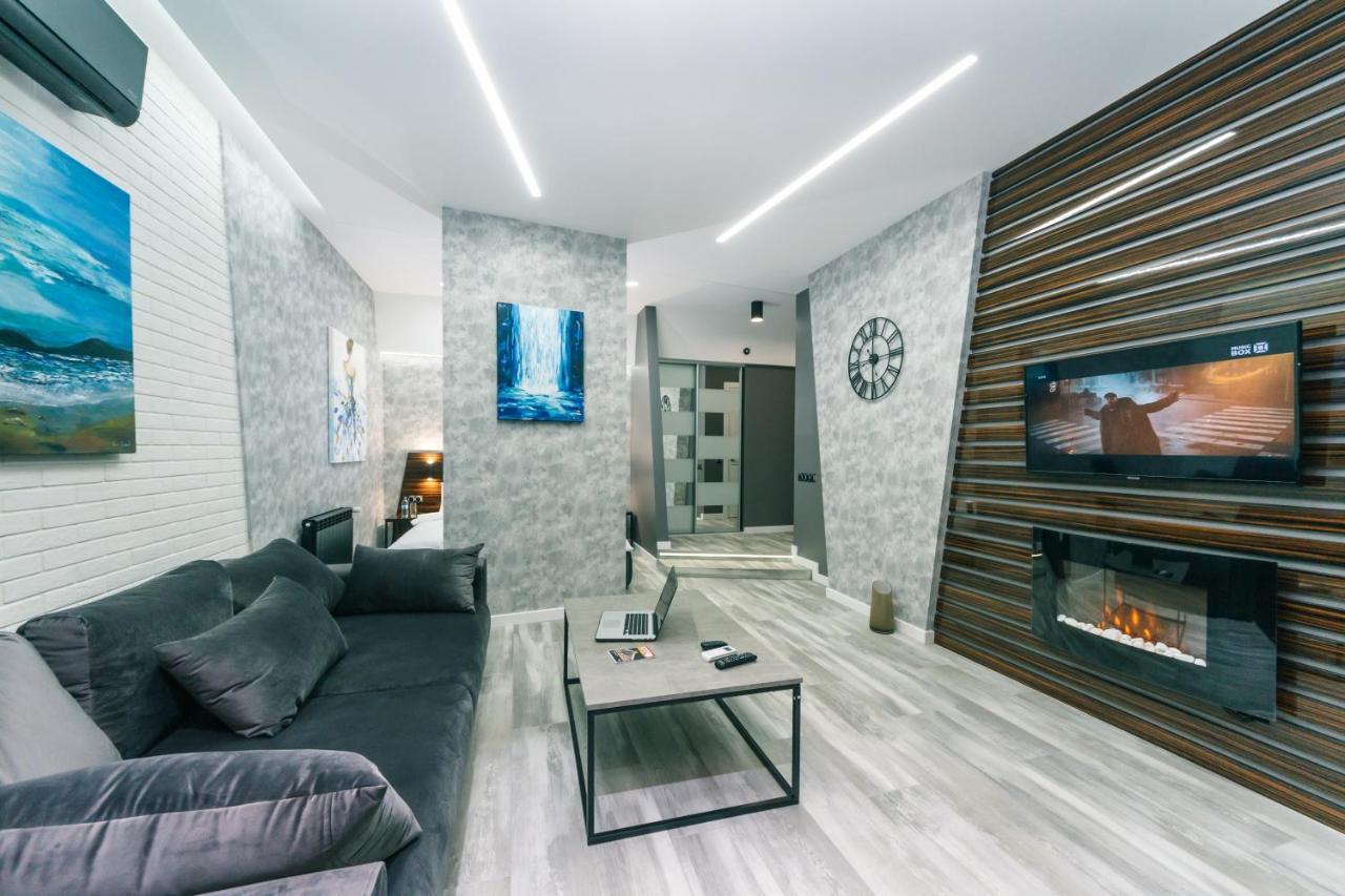Luxury Apartments Arena Guliver Kiev Luaran gambar