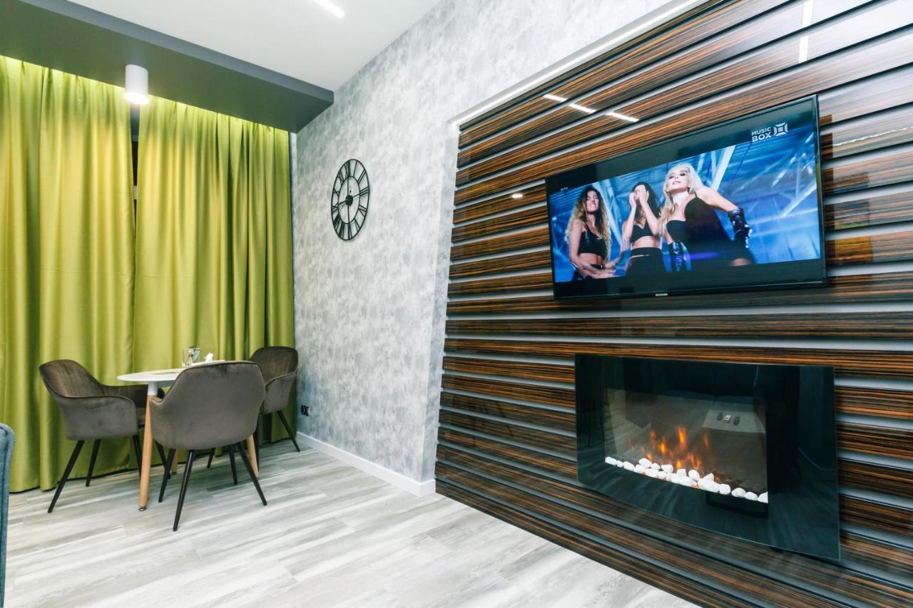 Luxury Apartments Arena Guliver Kiev Luaran gambar