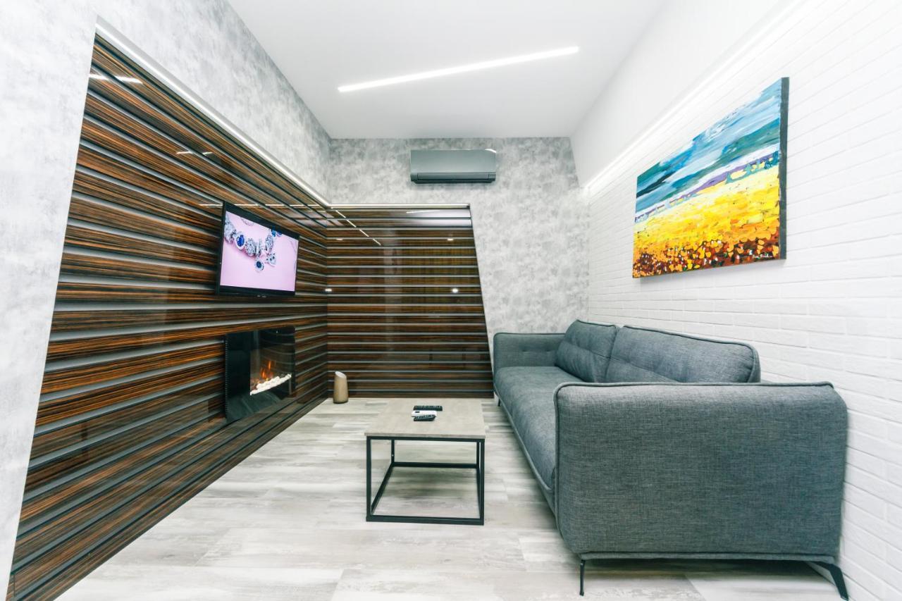 Luxury Apartments Arena Guliver Kiev Luaran gambar